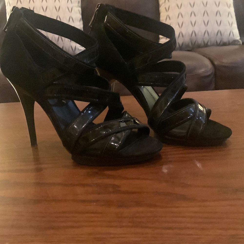 BCBGMAXAZRIA Strappy Heel